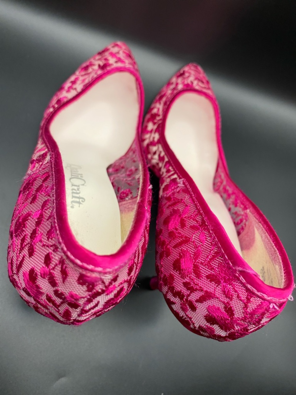 Vintage 80’s Fuchsia QualiCraft Floral Shoulder Bag and Heels Set - Picture 6 of 15